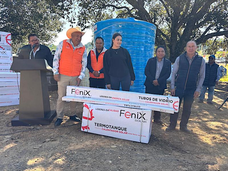 Oscar Pérez impulsa mejor calidad de vida en Amealco con programa “Unidos por una Mejor Vivienda”