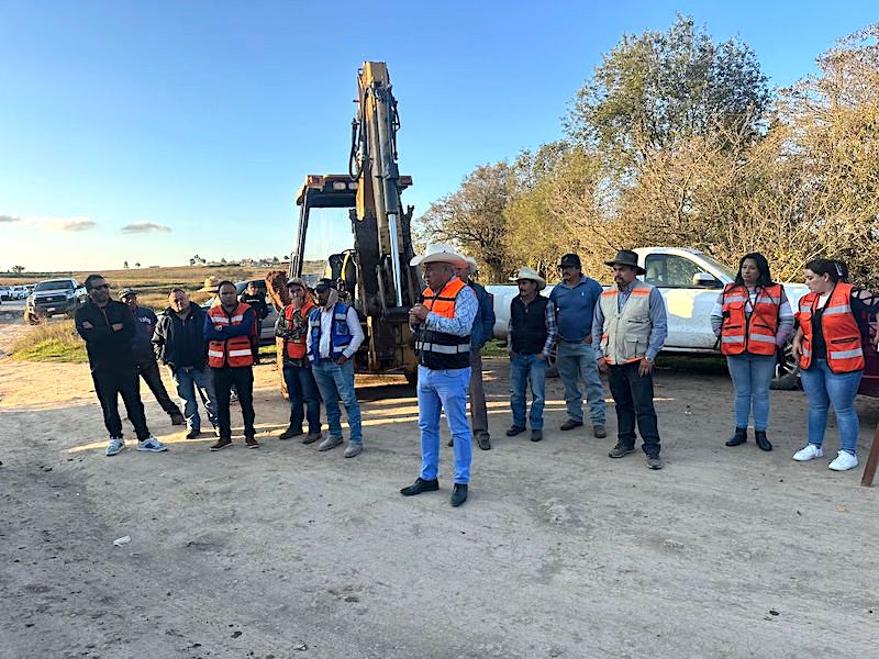 Óscar Pérez inicia obra de empedrado en San José Ithó para mejorar movilidad y calidad de vida