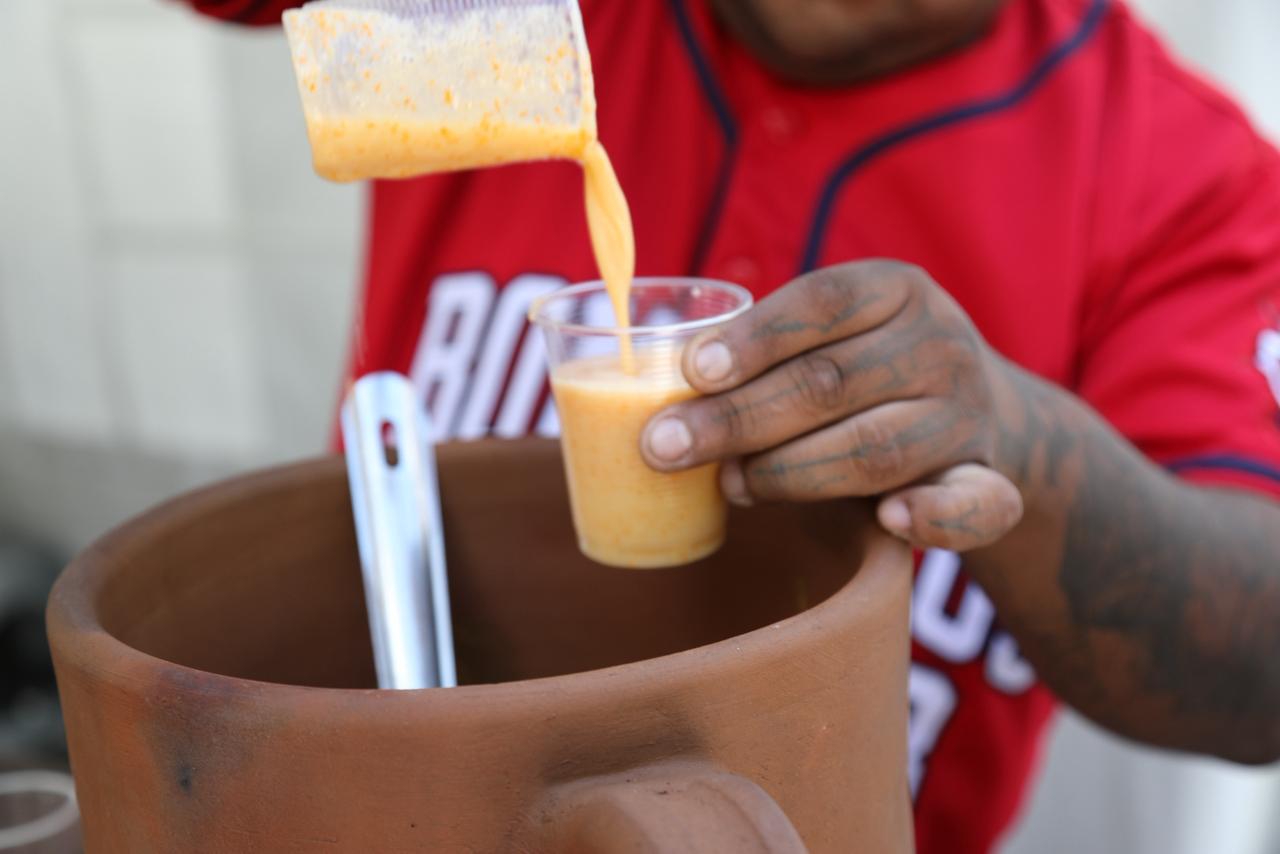 Gastronomía: Primer Concurso de Curados de Pulque en la "Feria Colón 2025"