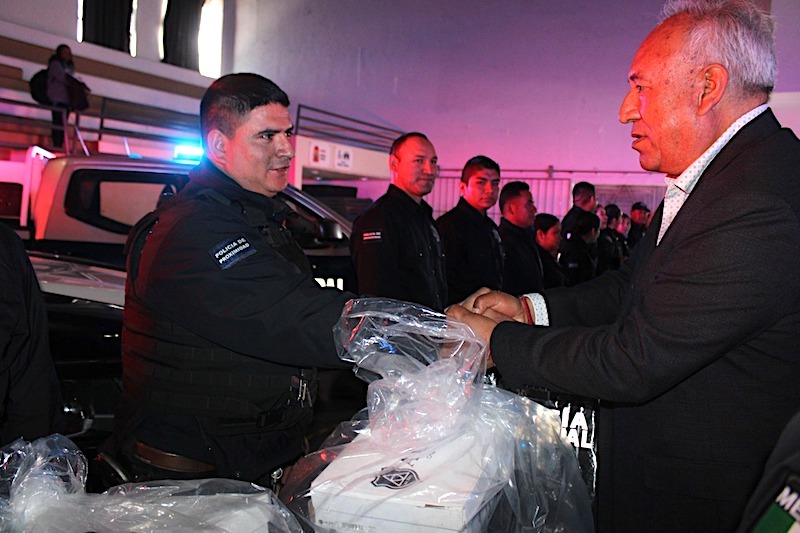Óscar Pérez refuerza la seguridad en Amealco con nuevo equipamiento para la Policía Municipal