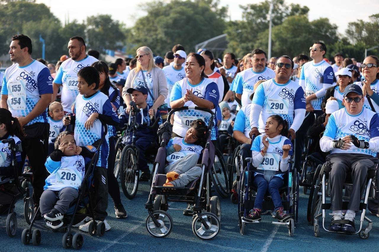 350 parejas participan en la octava edición de la carrera “Corre Conmigo 2025” en Querétaro