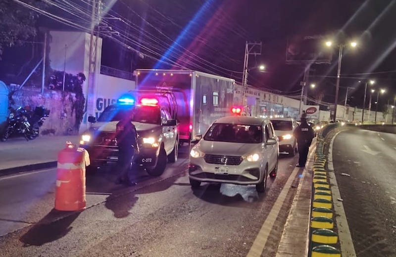 Dieciocho conductores dieron positivo en operativo Alcoholímetro en Corregidora