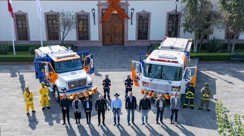 El Marqués fortalece la respuesta ante emergencias con la entrega de dos unidades contra incendios