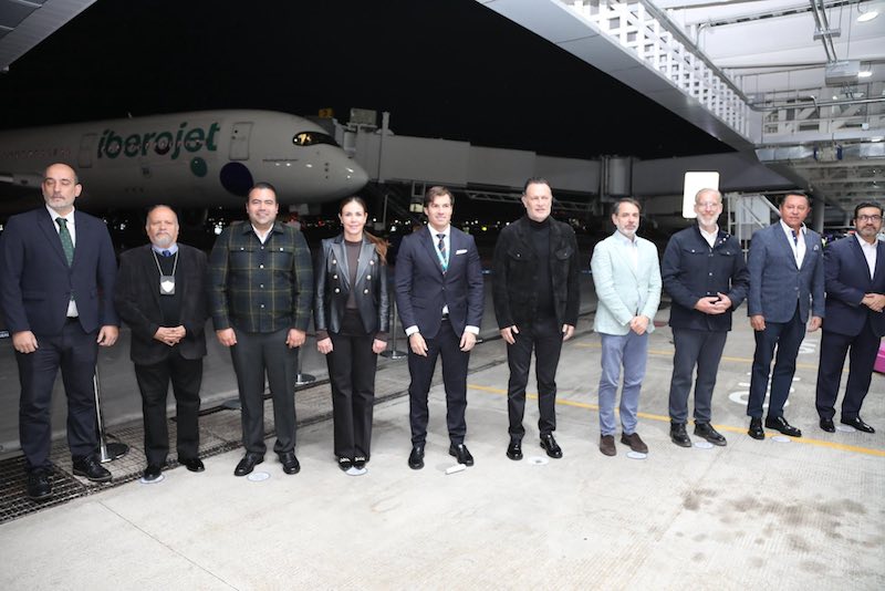 Gaspar Trueba atestigua arribo del primer vuelo Madrid–Querétaro