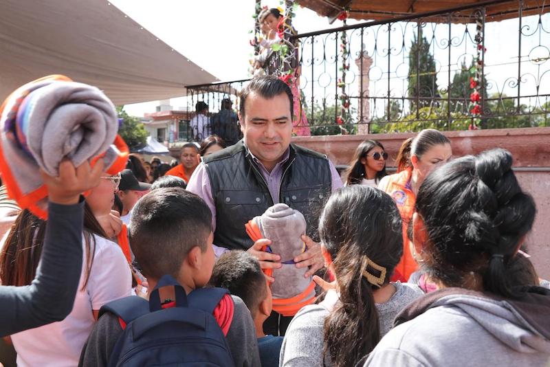 Gaspar Trueba concluye Gira Navideña 2025 tras recorrer las 53 comunidades de Colón