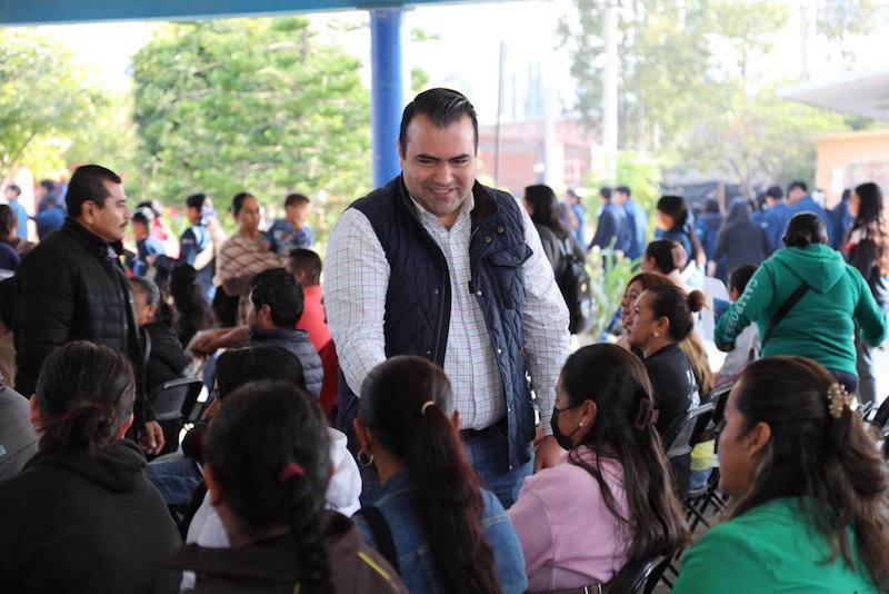 Gaspar Trueba entrega infraestructura para la Telesecundaria “Congreso de Anáhuac” en La Esperanza