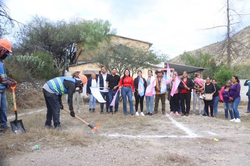 Inicia construcción de la Casa de Salud en El Pilón, Peñamiller
