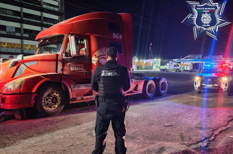 Policía de Colón recupera tractocamión con reporte de robo