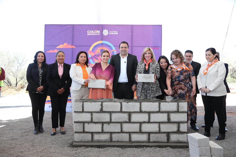 Colón construye 37 obras públicas en 2025 con inversión superior a 100 millones de pesos