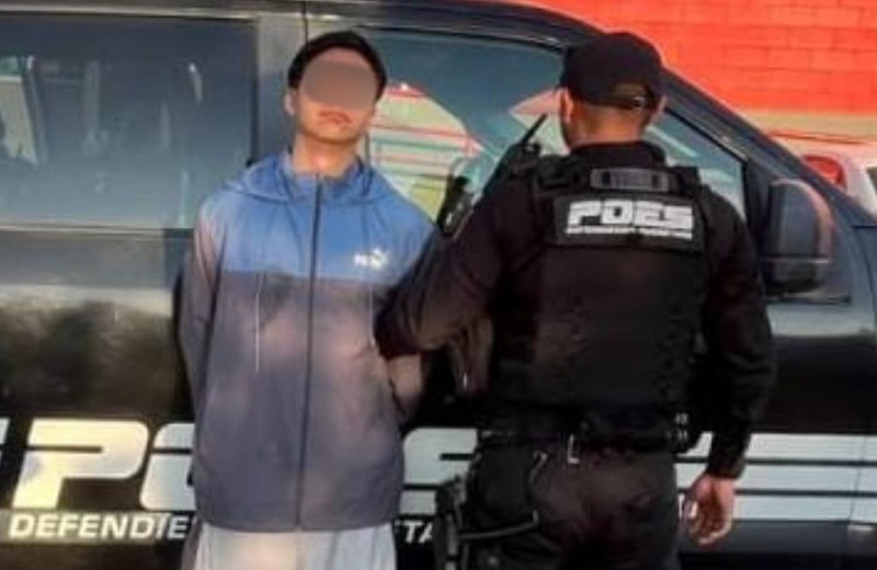 Detienen a presunto distribuidor de drogas en plaza comercial de Corregidora