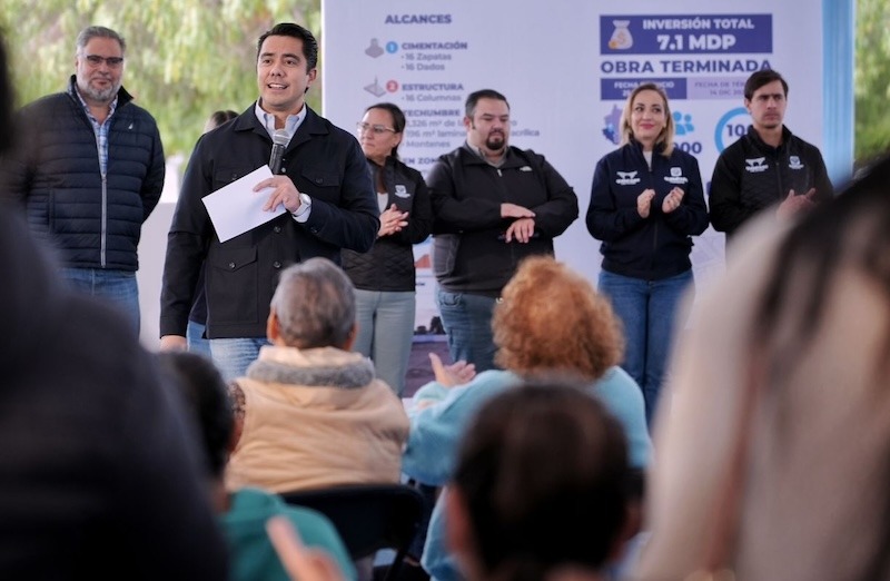 Entregan techumbre en cancha deportiva de Viñedos y fortalecen espacios para el deporte