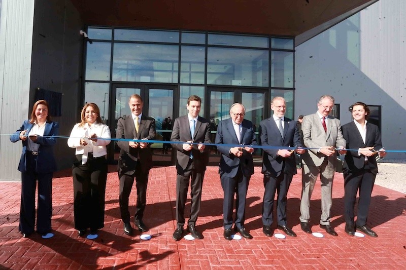 Expande Abbot sus operaciones en Querétaro con una inversión de 200 mdd