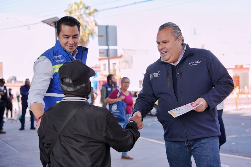 Felifer Macías pone en marcha pilotaje de movilidad por obras del Tren México–Querétaro
