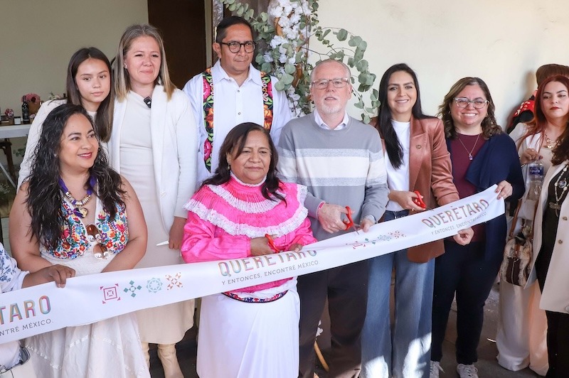 Inauguran en Querétaro la expo “El mes del amor y las experiencias” en Punto México