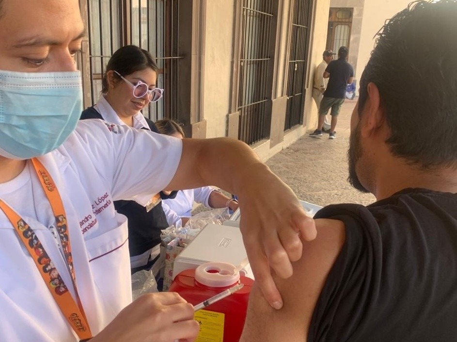 Refuerza Querétaro vacunación contra la influenza; alcanza casi 85% de la meta estatal