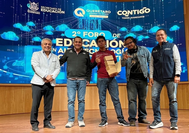 Estudiantes de la UTC ganan concurso de programación en foro estatal de alta tecnología