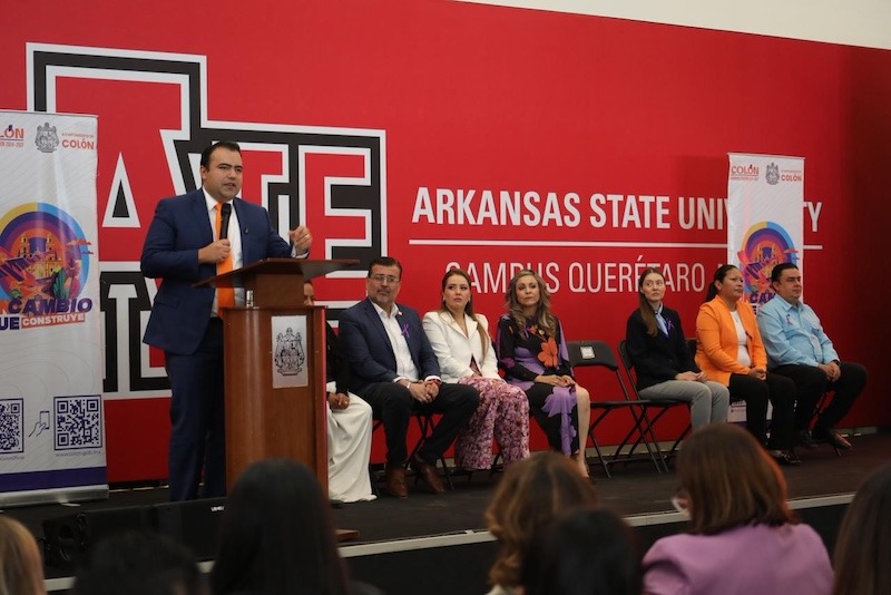 Gaspar Trueba destaca el liderazgo femenino como motor del desarrollo en Colón