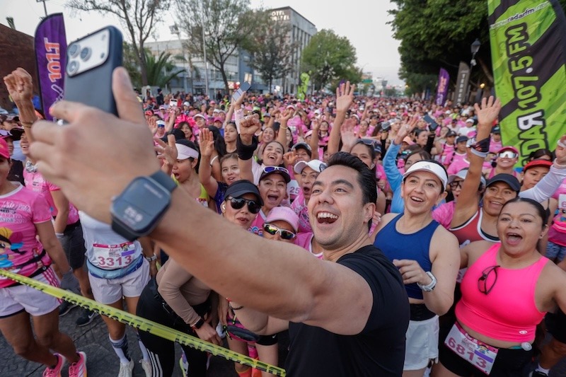 Mas de 5 mil corredoras participaron en Mujer Querétaro Medio Maratón 2026