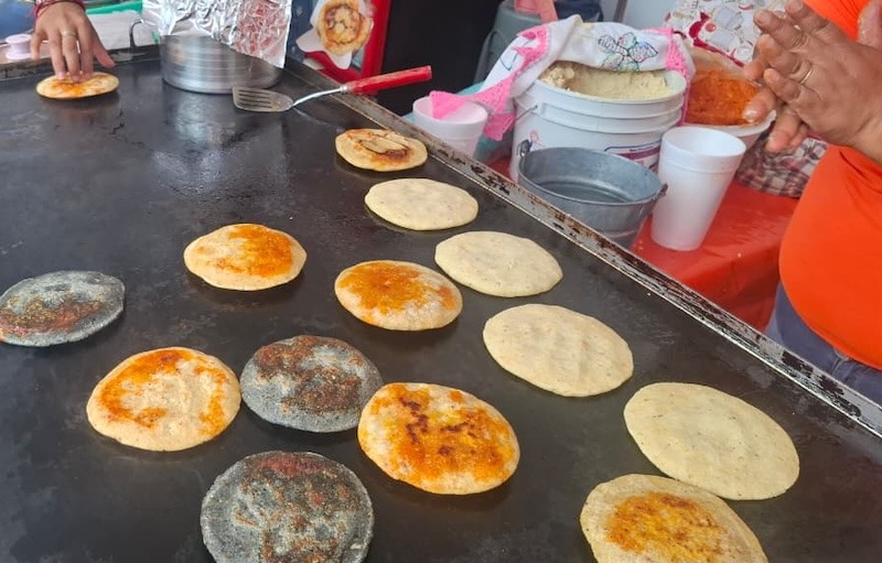Gastronomía queretana destaca en el Festival del Nopal, el Pulque y la Gordita en Colón