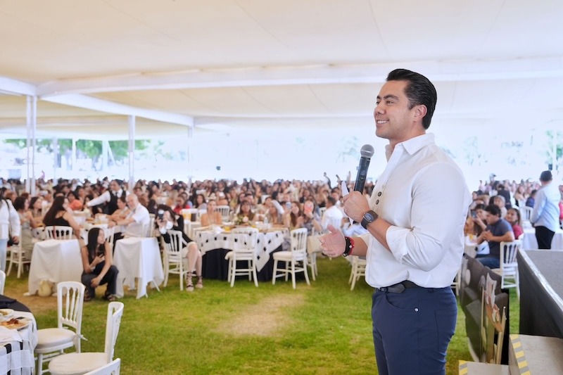 Felifer Macías reconoce labor de madres servidoras públicas del Municipio de Querétaro