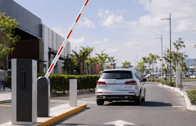 Buscan eliminar validación de boletos para aplicar gratuidad en estacionamientos de Querétaro