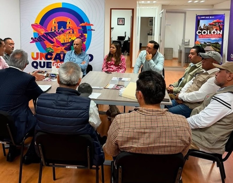 Gaspar Trueba impulsa gestiones de vivienda ante CONAVI para familias de Colón