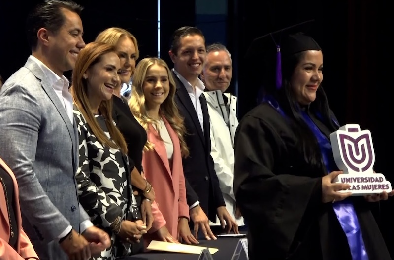 Abren convocatoria para ingresar a la Universidad de las Mujeres en Querétaro