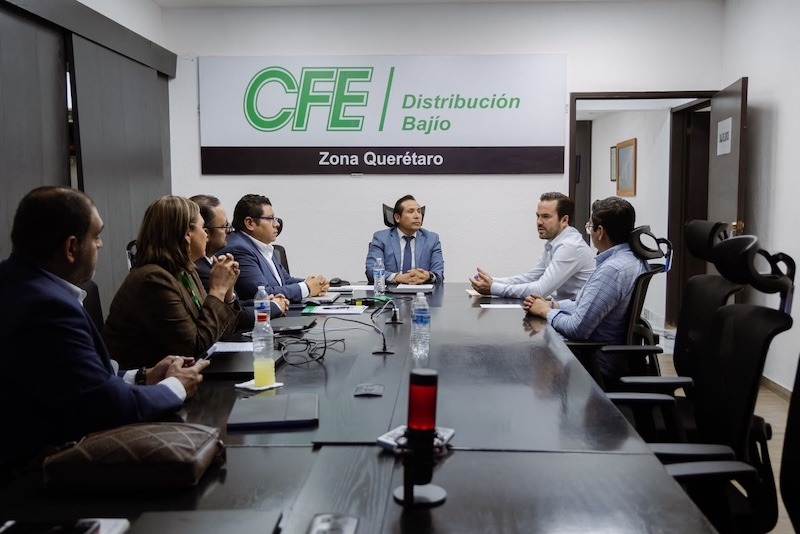 Diputado Mauricio Cárdenas se reúne con CFE para atender apagones en Querétaro