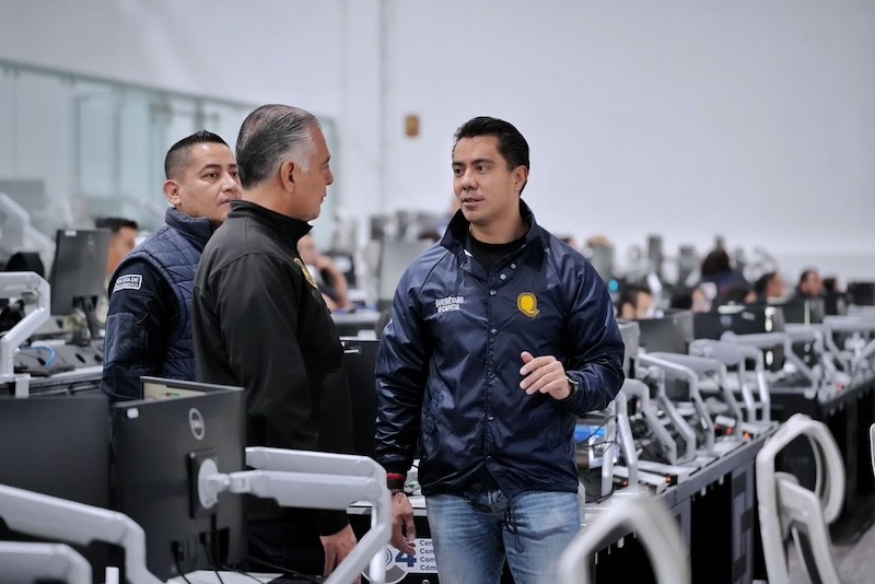CAE 911 de Querétaro atiende cerca de dos mil llamadas de emergencia al día