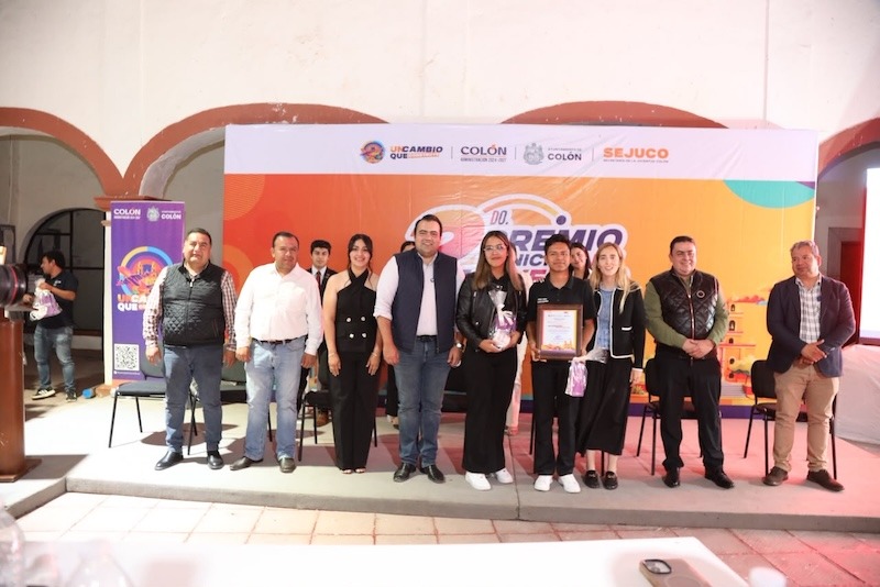 Gaspar Trueba entrega el Premio Municipal de la Juventud 2026 en Colón