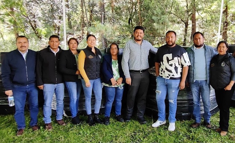 Carlos Manuel Ledesma entrega 94 cisternas a familias de San Joaquín