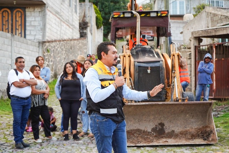 Encabeza Beto Nava arranque de obra de infraestructura en Escolásticas