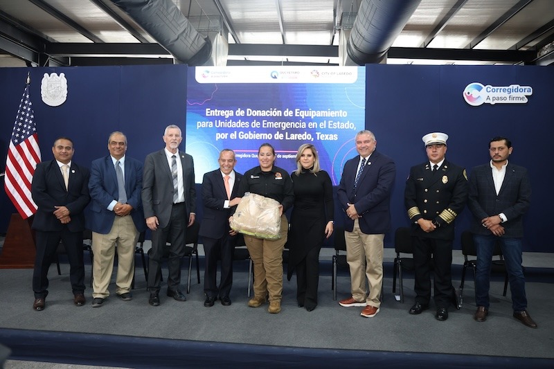 Gobierno de Laredo, Texas, dona equipo a cuerpos de emergencia de Querétaro