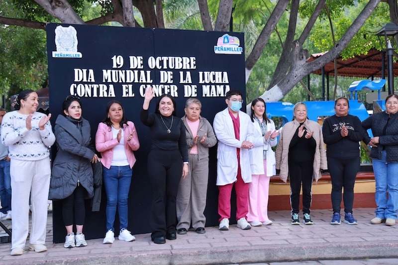 Ana Karen Jiménez encabeza conmemoración por el Día Mundial de la Lucha contra el Cáncer de Mama en Peñamiller