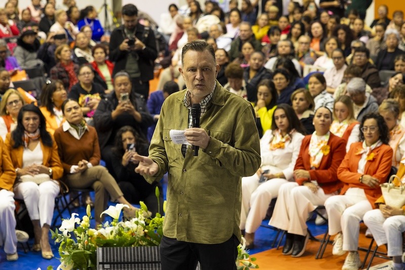Mauricio Kuri inaugura décimo Congreso de la Mujer del CEFIM en San Juan del Río
