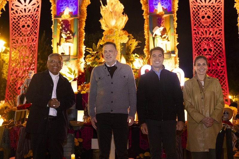 Querétaro inaugura altar monumental “Guardianes del Patrimonio” en Plaza de Armas