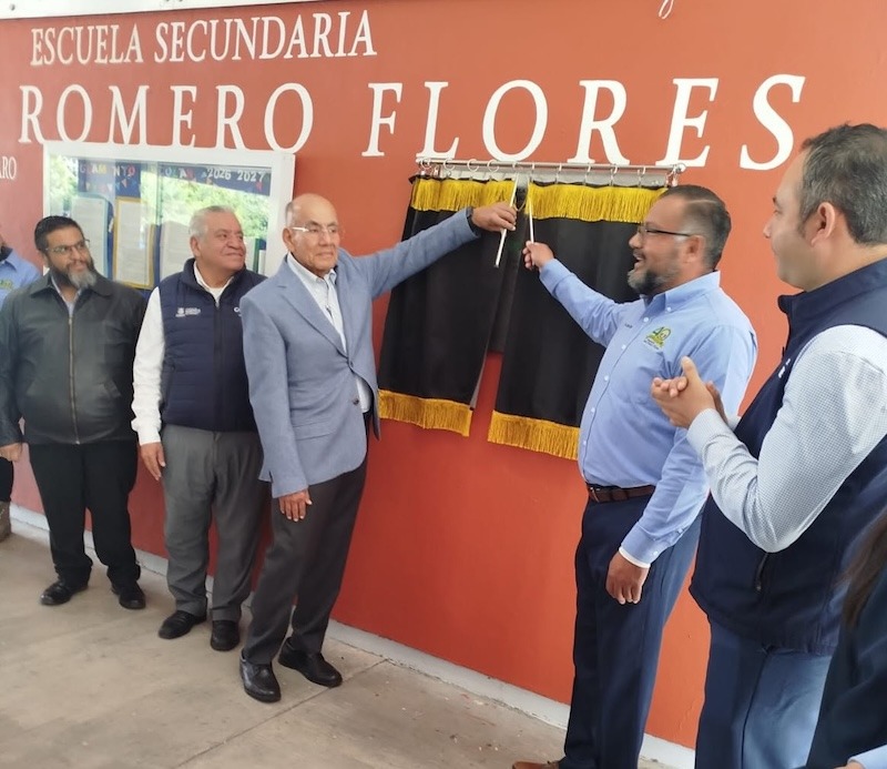 Secundaria Jesús Romero Flores celebra 40 años formando generaciones en Corregidora